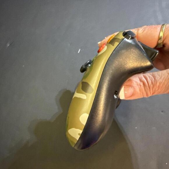 Microsoft Xbox 360 Wireless Gaming Controller Limited Edition Halo 4 Camo OEM - Picture 6 of 15